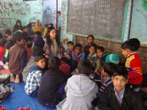 Story telling by volunteer in Delhi